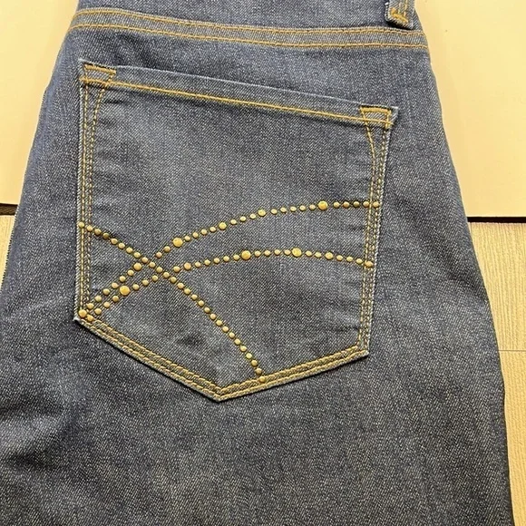 NYDJ Bootcut Flare Mid Rise Size 4 - Picture 12 of 16